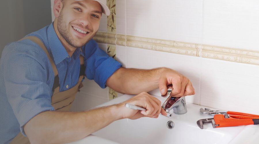Professional clogged drains services in Rueter, MO